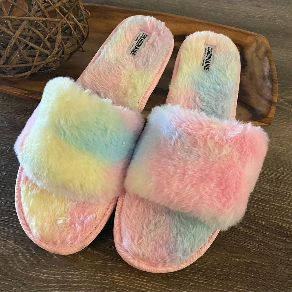 NWOB Cushionaire Mushi Tie Dye Slipper Sandals. Sz 11